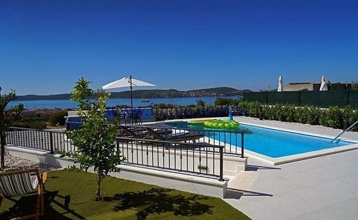 Villa in Trogir, Split-Dalmatia County, Croatia 1