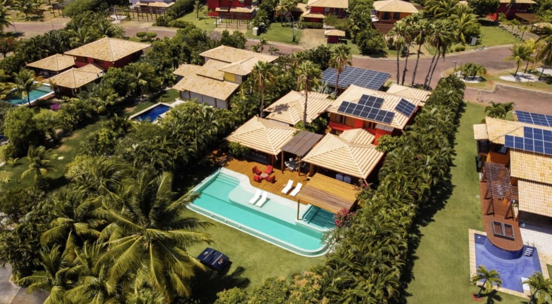 Villa in Mata de São João, State of Bahia, Brazil 1 - 12524607