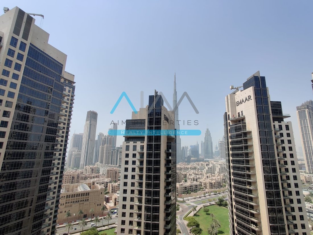 Elegant Living Furnished Apartment With In Downtown Dubai, United Arab