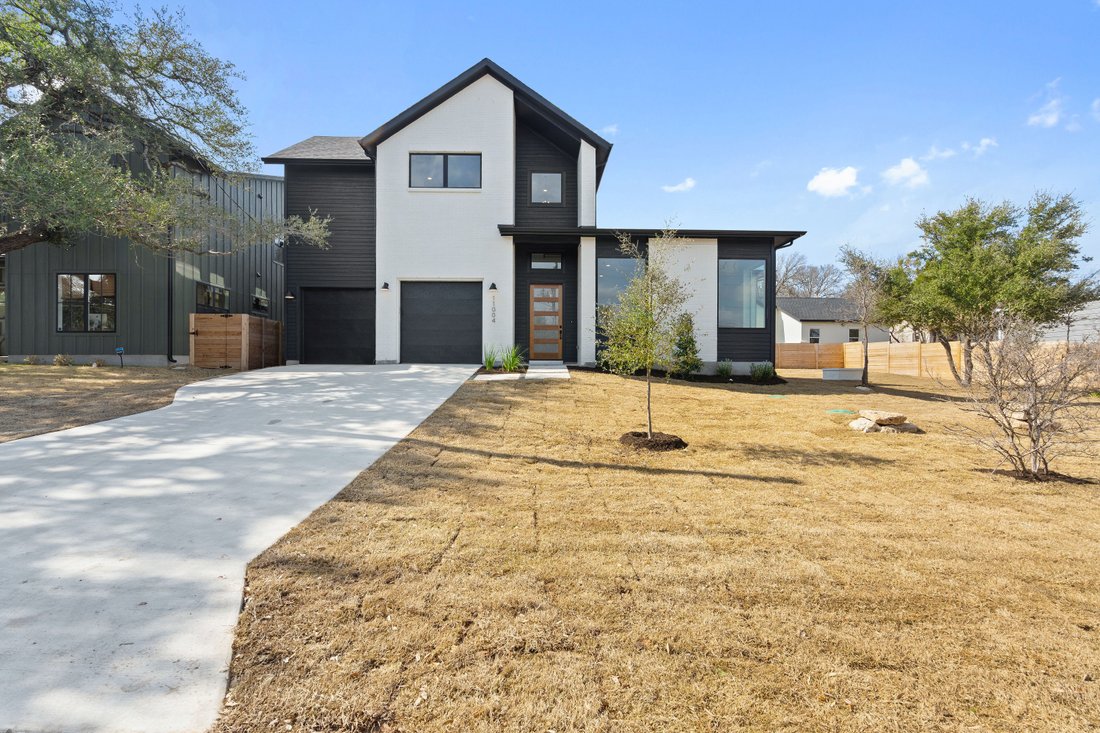 11004 Fifth Street Modern Hill Country In Jonestown, Texas, United