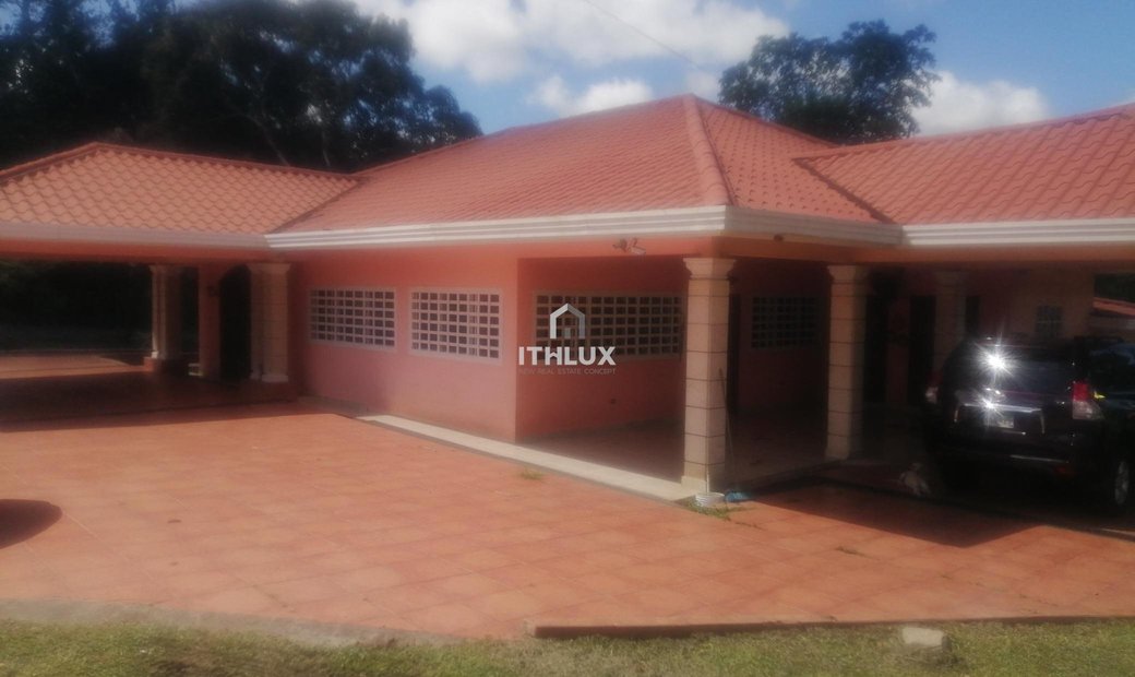 House For Sale In Bugaba, San In La Concepcion, Chiriquí Province