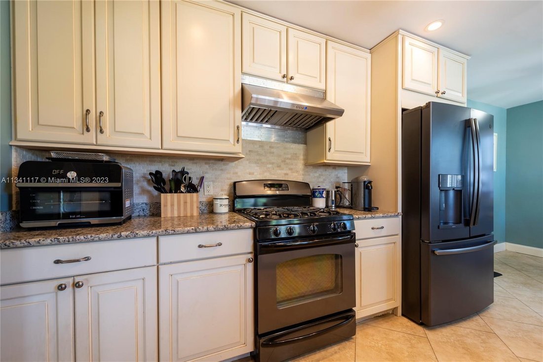 House in Hollywood, Florida, United States 5 - 12517761