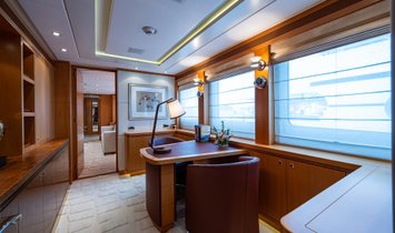 CASTLEFINN 146' 7" (44.68m) Heesen 2011/2022
