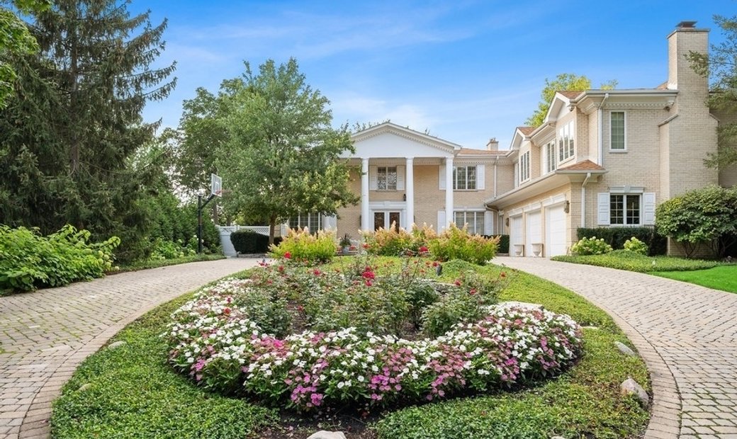 1428 Pleasant Lane In Glenview, Illinois, United States For Sale (12521203)