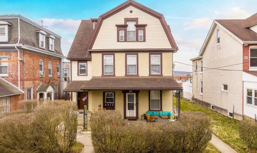 Single Family Detached In Conshohocken, Pennsylvania, United States For