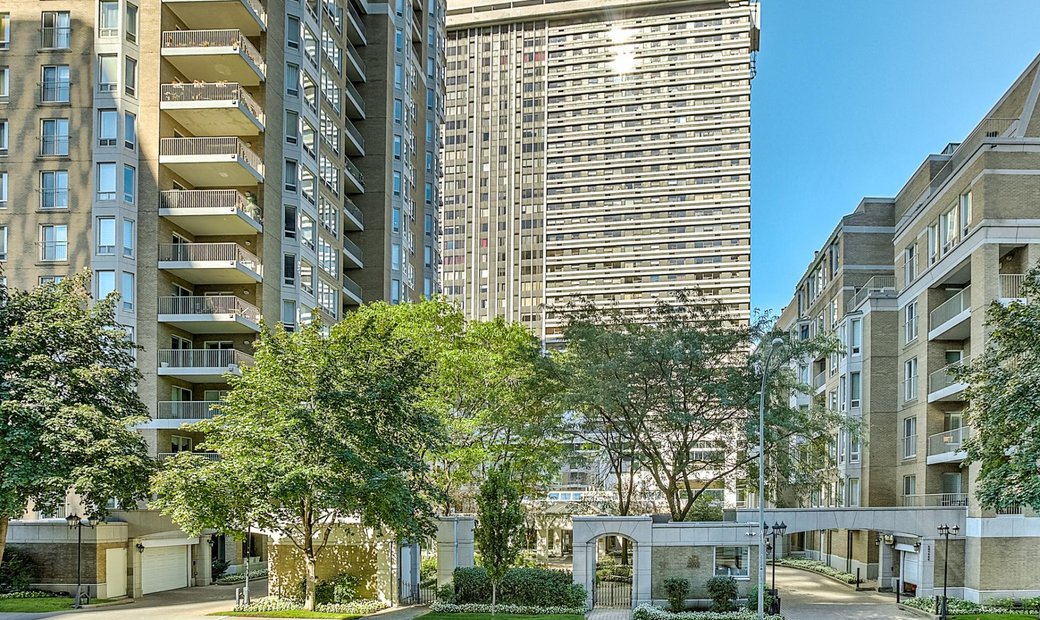 Westmount, Qc Dans Westmount, Québec, Canada à Vendre (12559577)