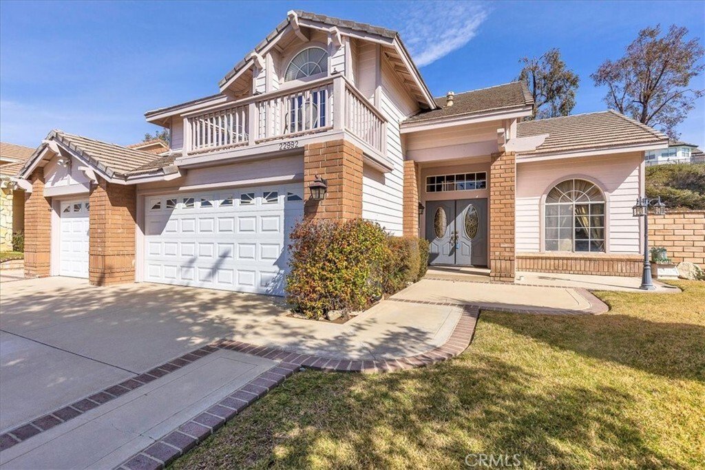 5 Bedrooms Single Family Detached In Wildomar, California, United