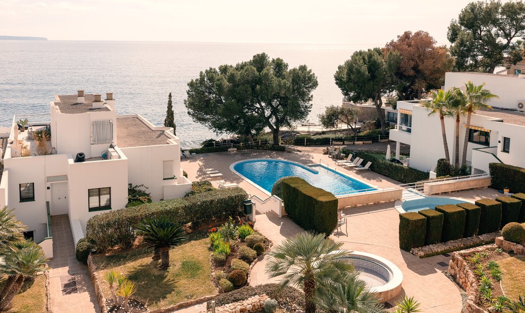 Apartment In Illetas With Breathtaking Sea In Palma, Balearic Islands