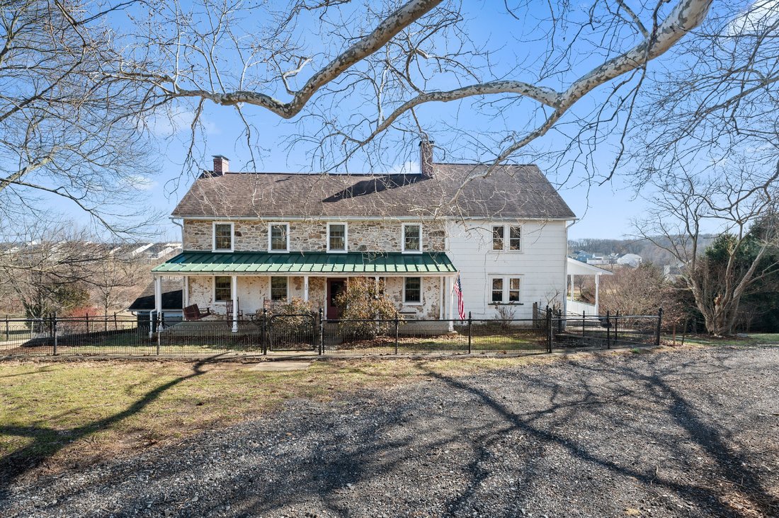 Stone Farmhouse In In Parkesburg, Pennsylvania, Vereinigte Staaten Zu