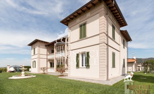 Villa a Porta a Lucca, Pisa, Toscana 1