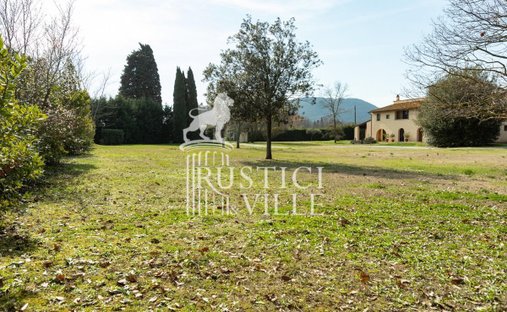 Farm Ranch in Porta a Lucca, Pisa, Tuscany 1