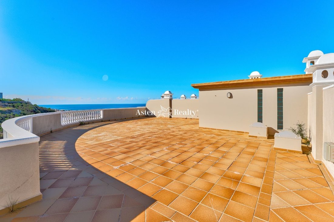 Apartment in Acantilados de Los Gigantes, Canary Islands, Spain 2 - 12563223