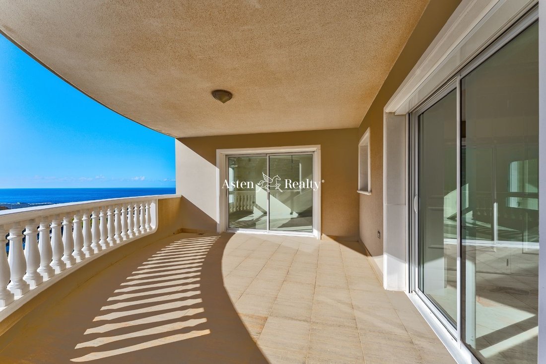 Apartment in Acantilados de Los Gigantes, Canary Islands, Spain 3 - 12563223