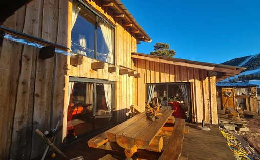 Chalet in Gréolières, Provence-Alpes-Côte d'Azur, France 1