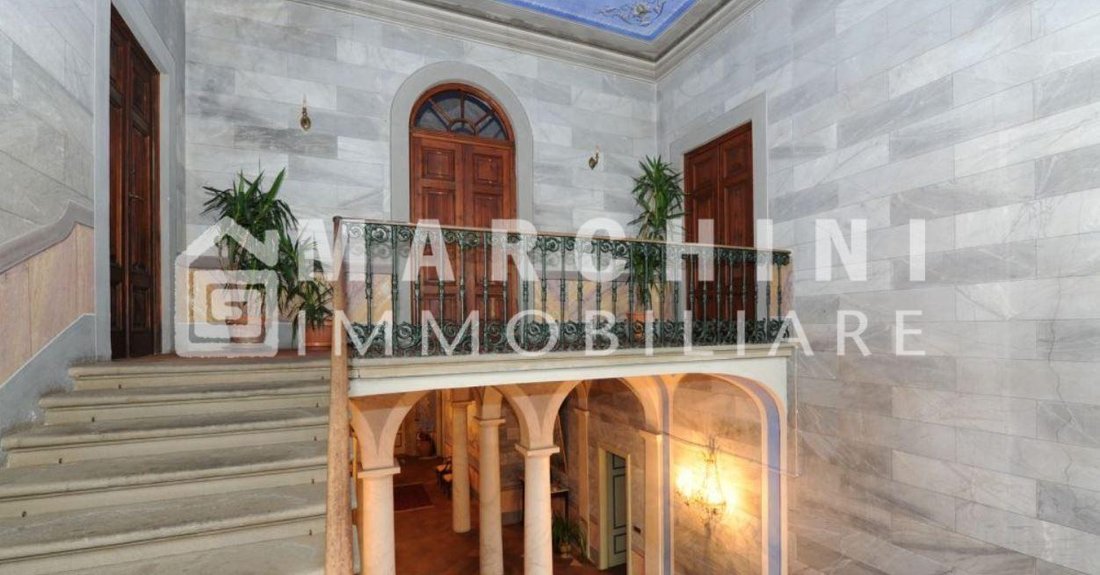 Whispers of Tuscany: A Neoclassical Dream Among the Lucca Hills (1800)