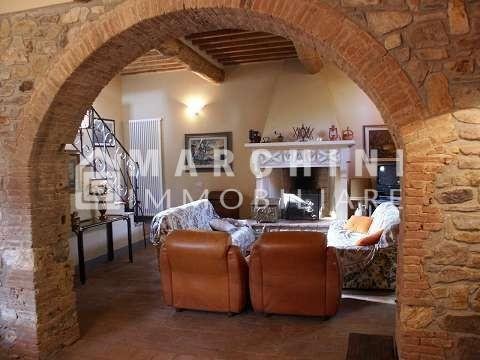 Farm Ranch in Buti, Tuscany, Italy 5 - 12364821