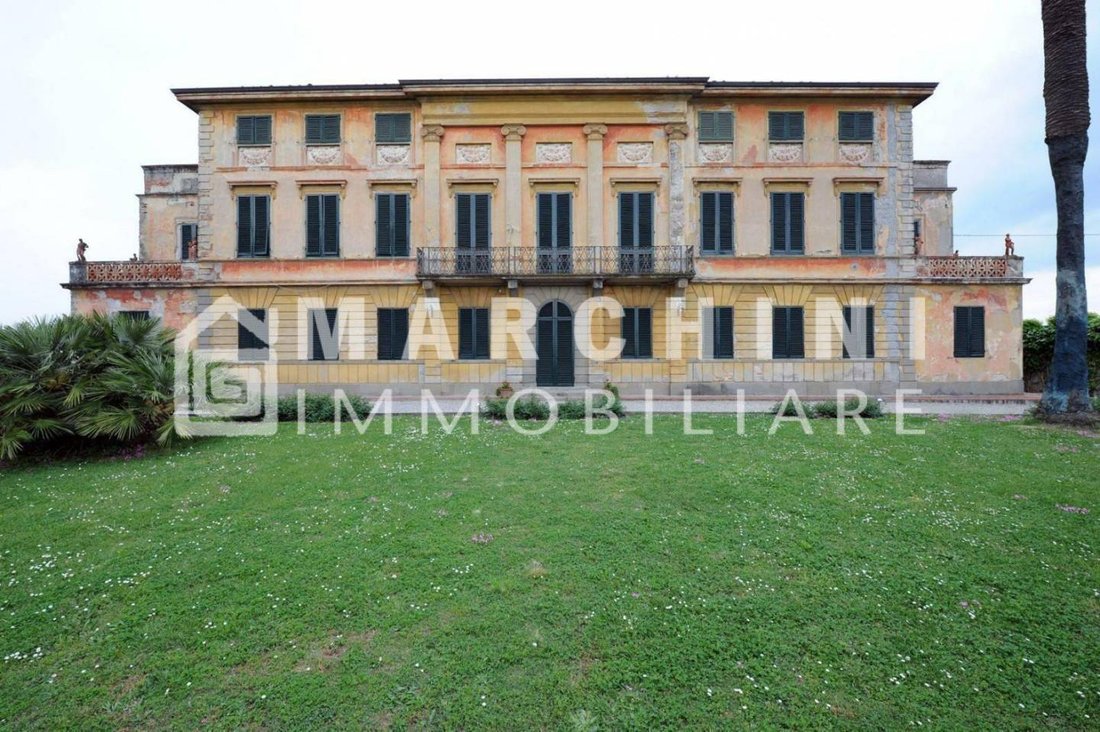 Whispers of Tuscany: A Neoclassical Dream Among the Lucca Hills (1800)
