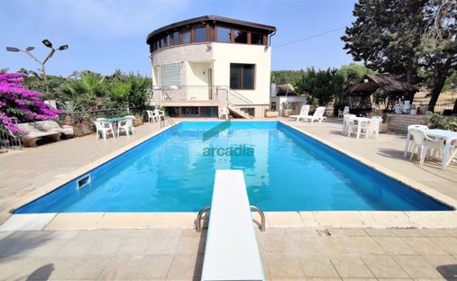 Villa in Conversano, Apulia, Italy 1