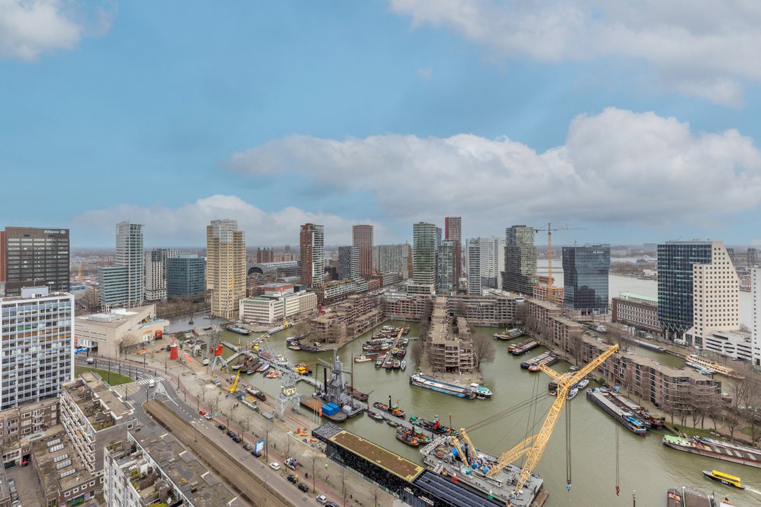 Energy Efficient 4 Room Flat With View In Rotterdam, South Holland