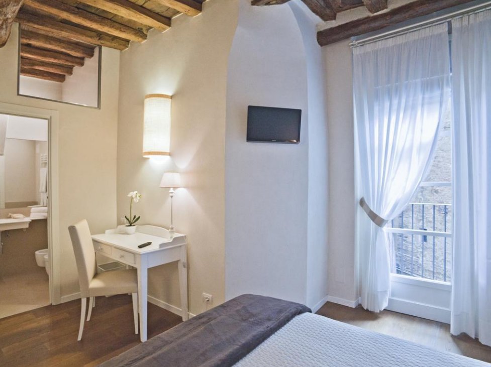Apartment in Historic Center, Siena, Tuscany 4 - 12567749