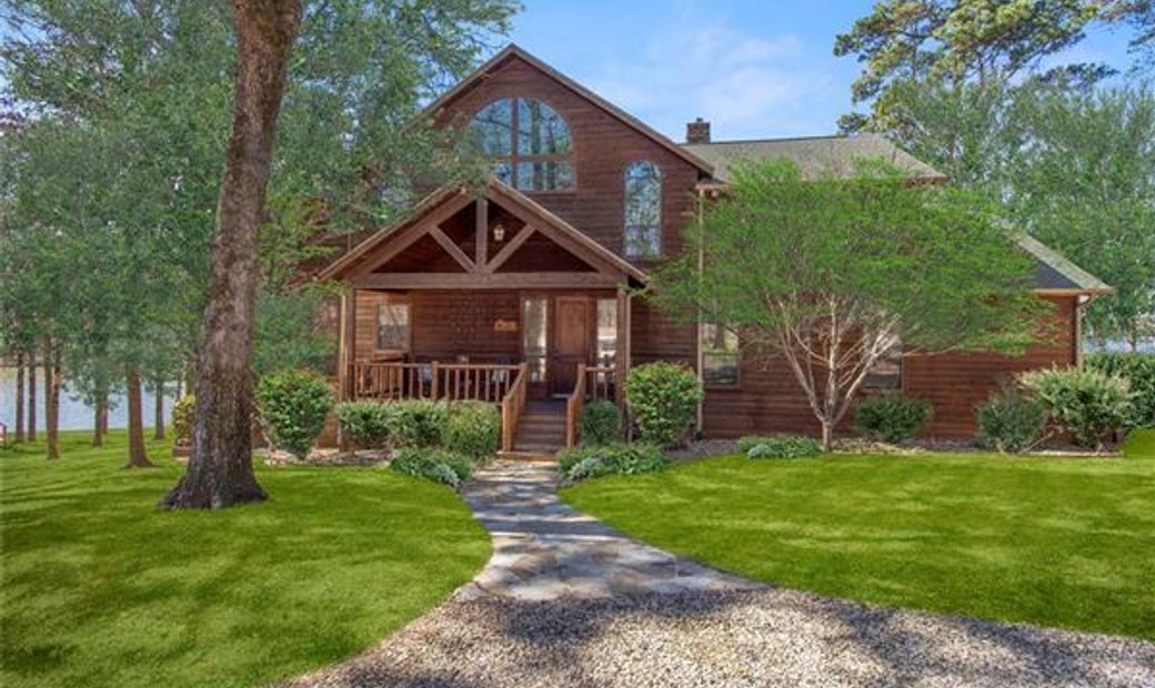 Lake Cypress Springs Waterfront Home In Scroggins, Texas, United States