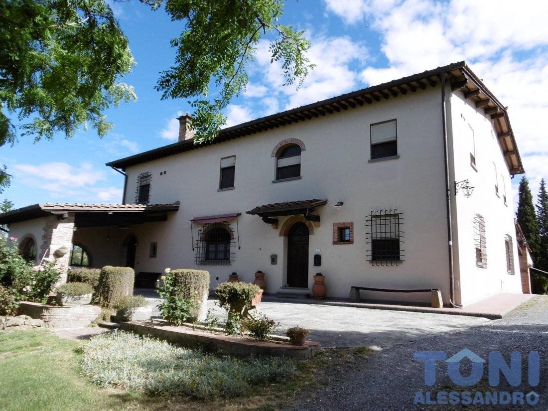 Villa in Center, Cerreto Guidi, Tuscany 1 - 12567754