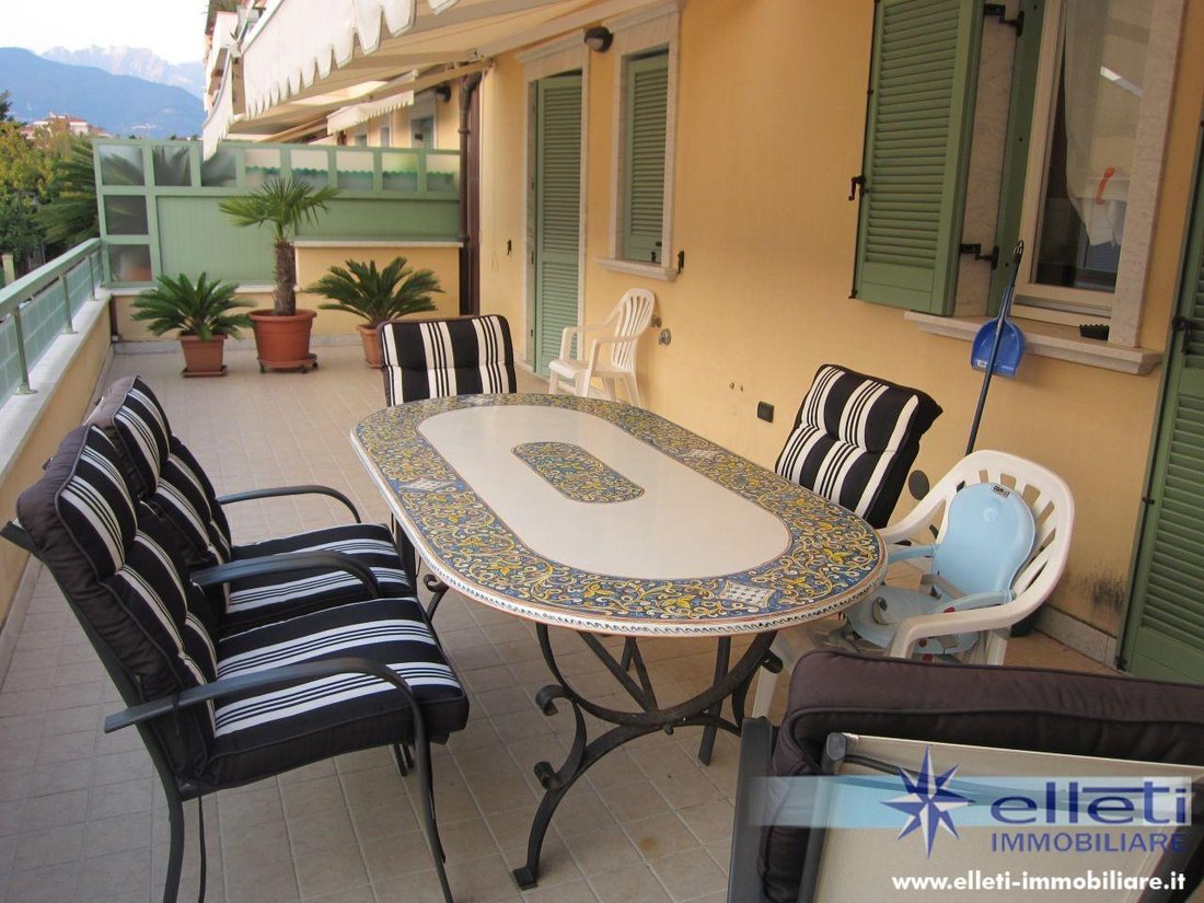 Apartment in Marina di Massa Centro, Massa, Italy 1 - 12568564
