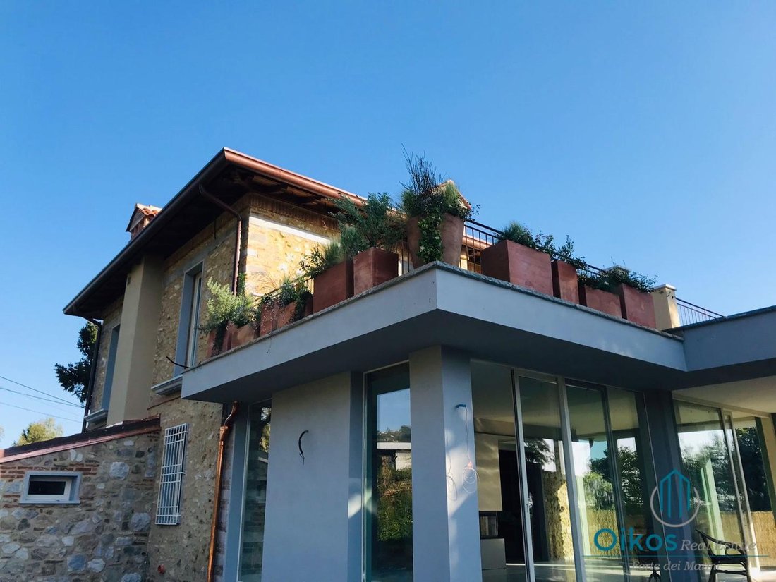 Villa in Pietrasanta, Tuscany, Italy 5 - 12568233