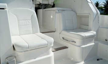 Pursuit OS 355 Offshore
