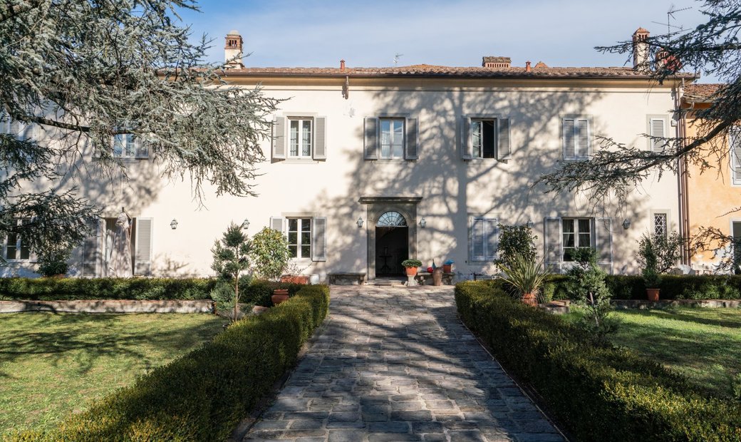 Luxury Villa With Pool And Annexe In Pistoia In Pistoia, Tuscany, Italy ...