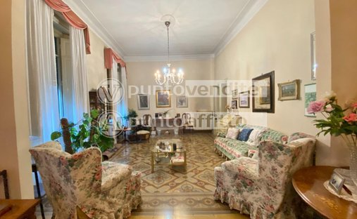 Villa en San Marco, Lucca, Italia 1