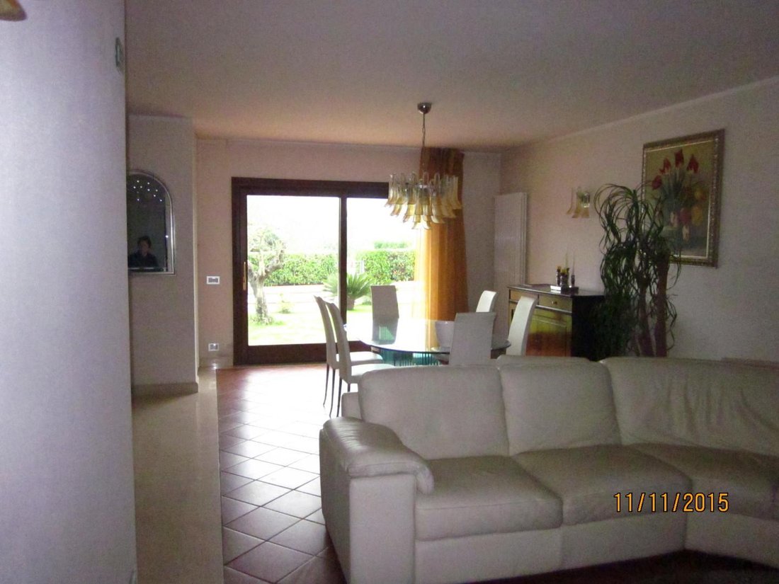 Villa in Center, Massa, Italy 1 - 12567371