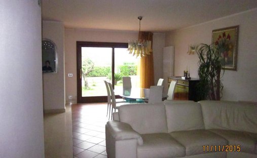 Villa in Zentrum, Massa, Italien 1
