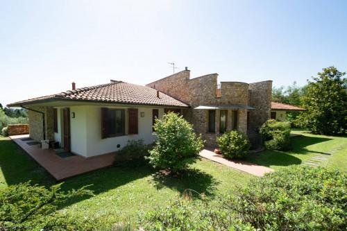 Villa in Area Monte San Quirico - Sant'Alessio, Lucca, Tuscany 1 - 12568102