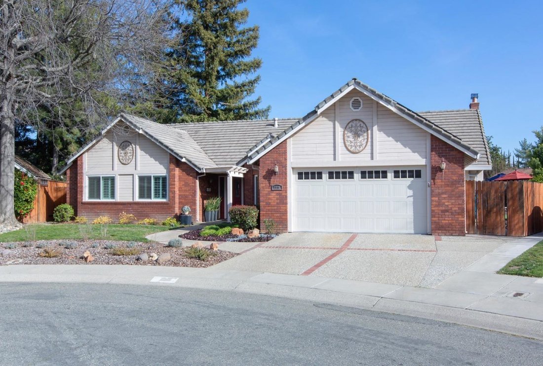 1108 Woodhaven Drive, Yuba City, Ca En Yuba City, California, Estados