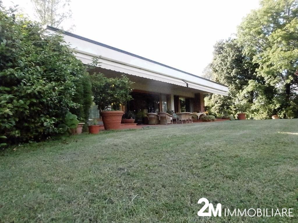 Villa in Pieve di Brancoli, Lucca, Tuscany 1 - 12567203