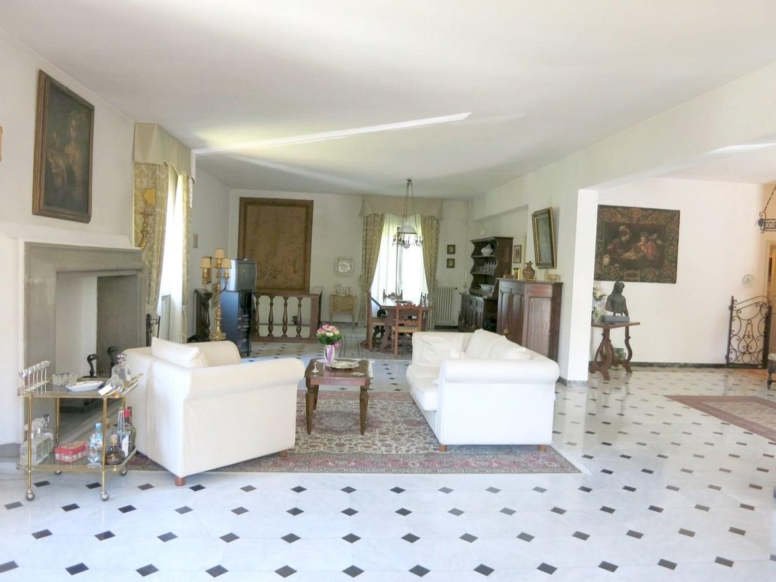 Villa in Pescaglia, Tuscany, Italy 5 - 12568373