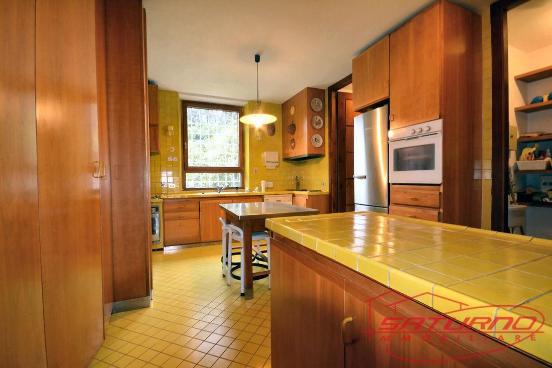 Villa in Montuolo - Fagnano, Lucca, Italy 5 - 12568192