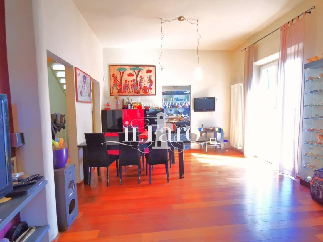 Villa a Navacchio, Toscana, Italia 1 - 12568480