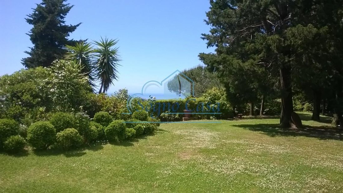 Villa in Camaiore, Tuscany, Italy 4 - 12567774
