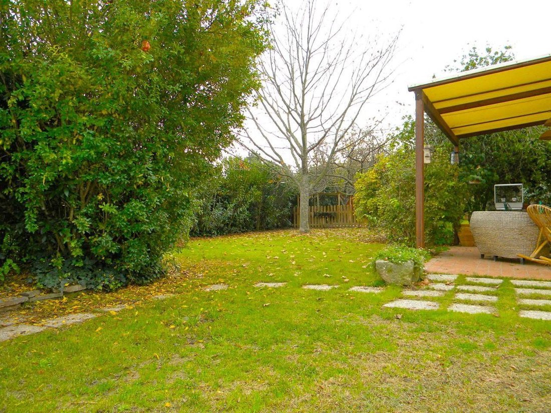 Villa in Ghezzano-Colignola Mezzana-Campo, Cascina, Tuscany 4 - 12568340