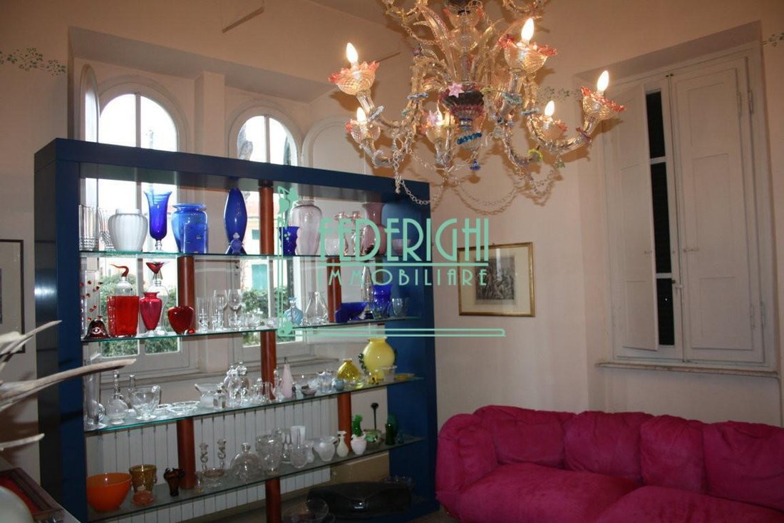 Villa in Camaiore, Tuscany, Italy 3 - 12568398