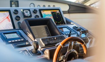 Azimut 86S Express