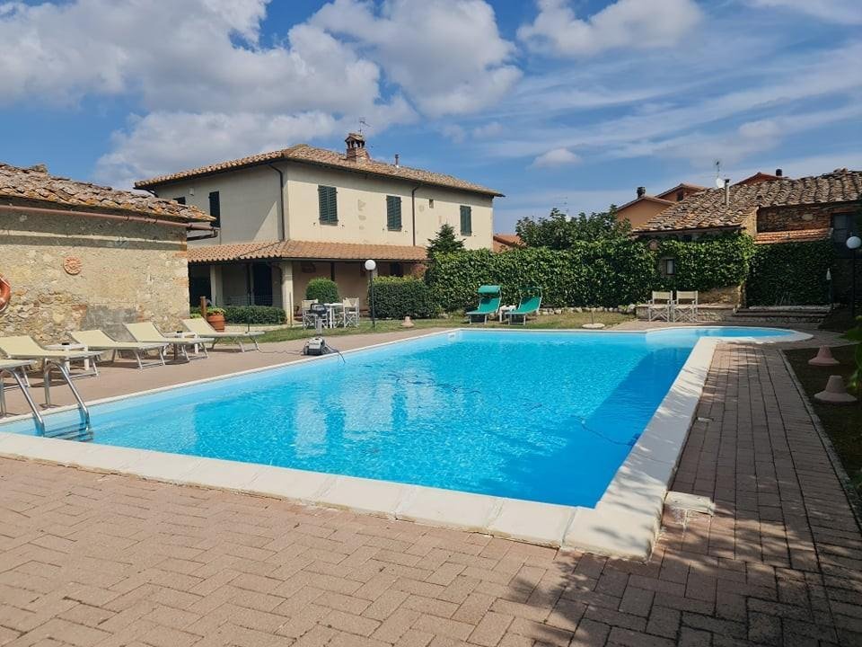 Villa in San Gimignano, Tuscany, Italy 1 - 12567915