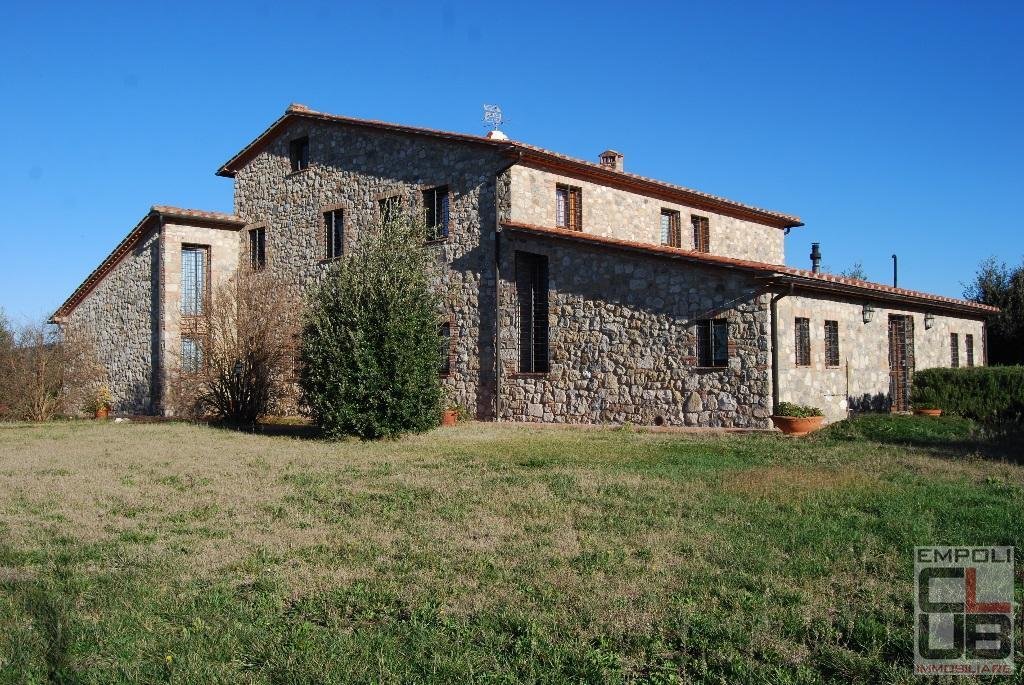 Colonica In Vendita A Volterra Pi In Ottimo In Volterra Tuscany