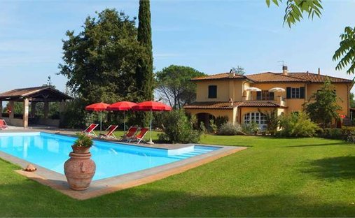 Villa in Fauglia, Tuscany, Italy 1