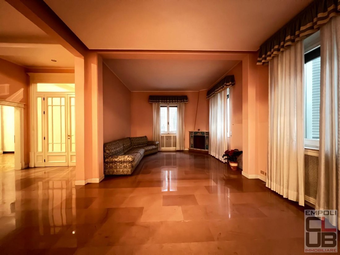 Villa in Near Center, Empoli, Tuscany 3 - 12567260