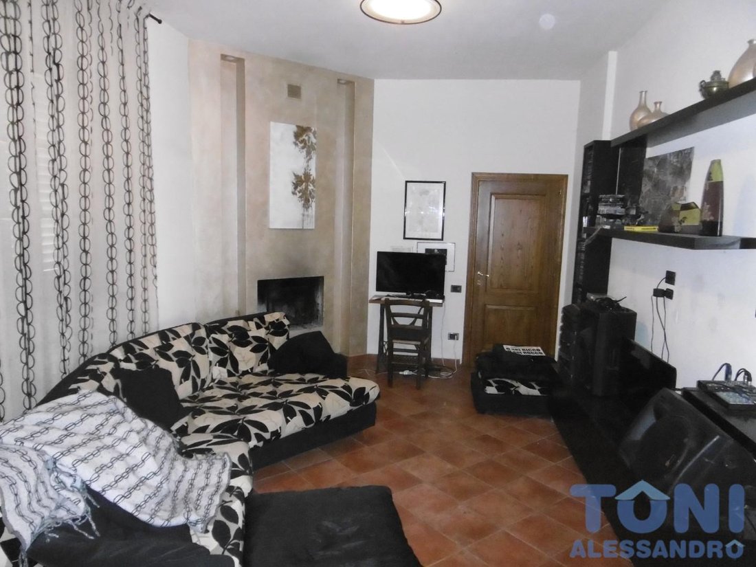 Villa in Terrafino-Marcignana-Lucchese, Empoli, Tuscany 3 - 12567821