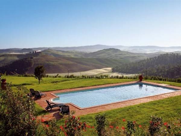 Villa in Asciano, Tuscany, Italy 2 - 12568015