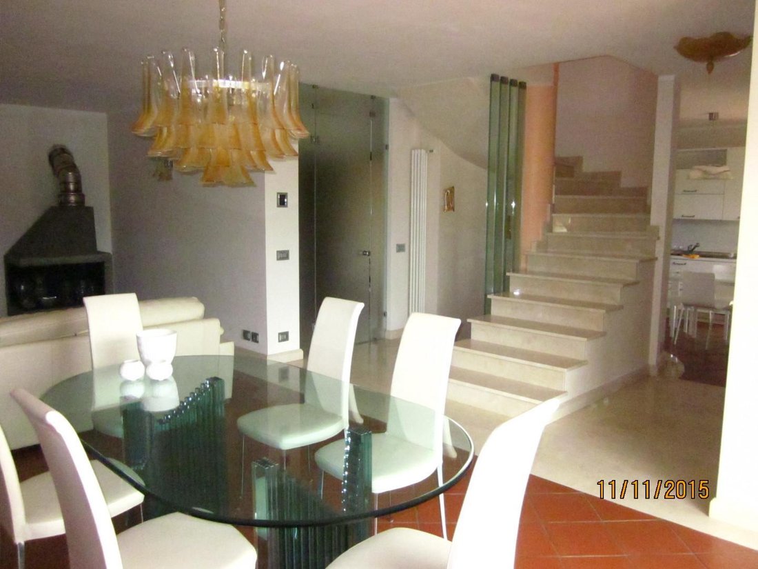 Villa in Center, Massa, Italy 5 - 12567371